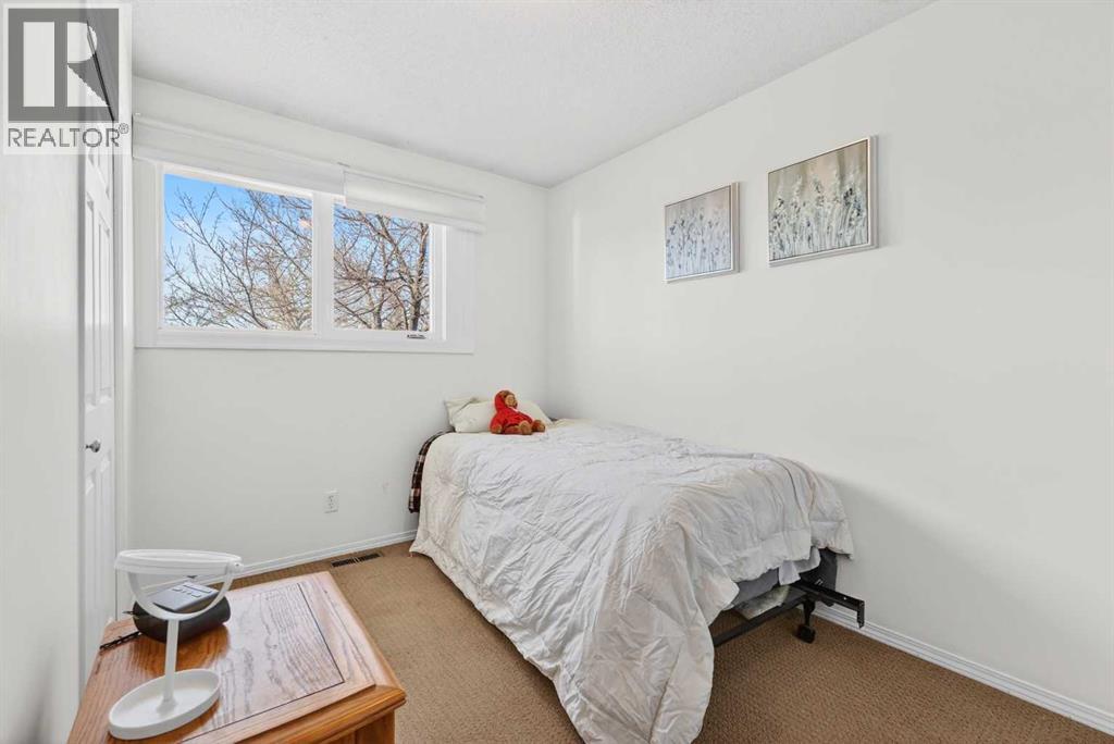 928 Pinecliff Drive Ne, Calgary, Alberta  T1Y 3Y2 - Photo 23 - A2299116