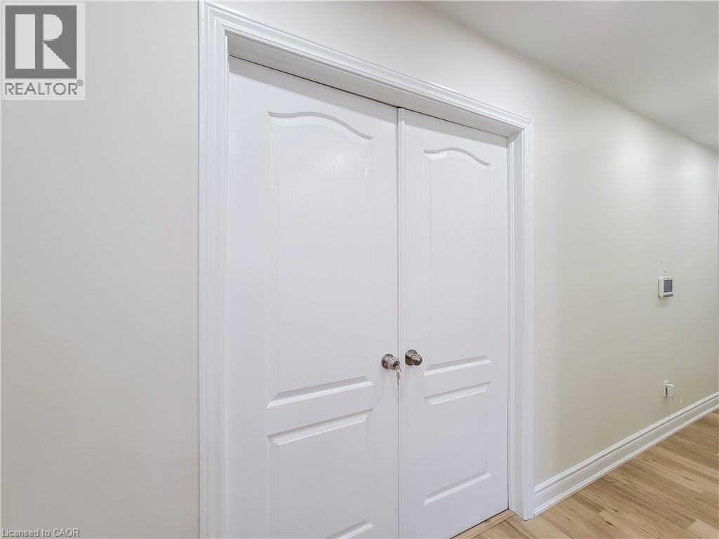 216 Ravenbury Drive, Hamilton, Ontario  L8W 2J1 - Photo 13 - 40823144