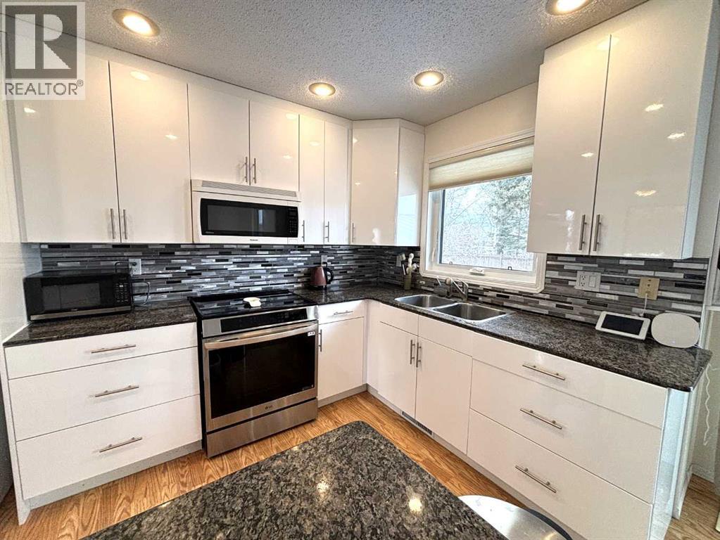 59 Harolds Hollow, Whitecourt, Alberta  t7s 1c3 - Photo 6 - A2302913