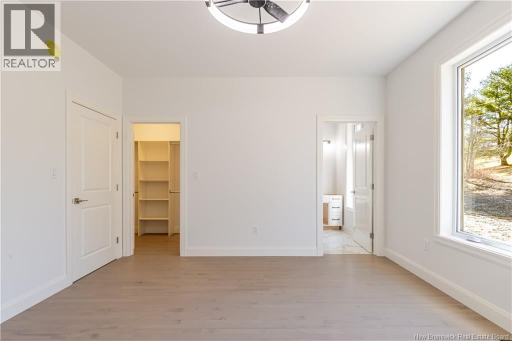 16 Mayflower Street, Fredericton, New Brunswick  E3C 1L5 - Photo 11 - NB133855