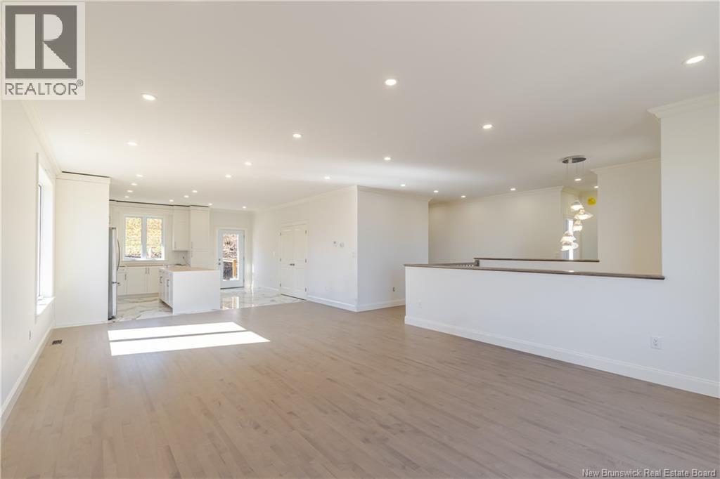 16 Mayflower Street, Fredericton, New Brunswick  E3C 1L5 - Photo 6 - NB133855