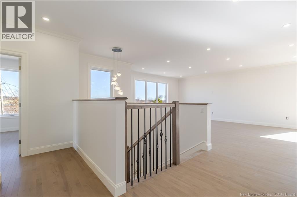 16 Mayflower Street, Fredericton, New Brunswick  E3C 1L5 - Photo 8 - NB133855