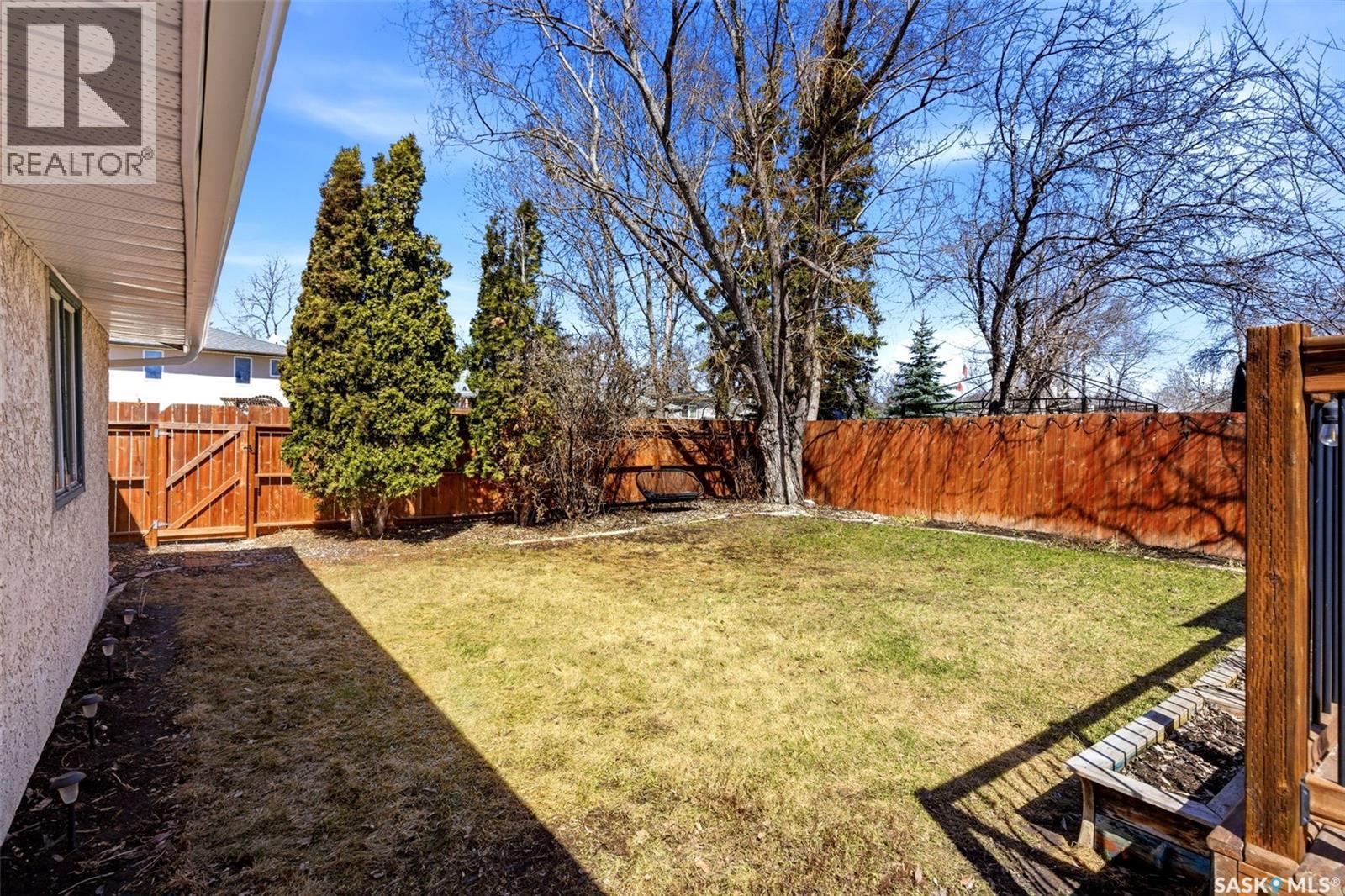 34 Selby Crescent, Regina, Saskatchewan  S4T 6W1 - Photo 11 - SK033341