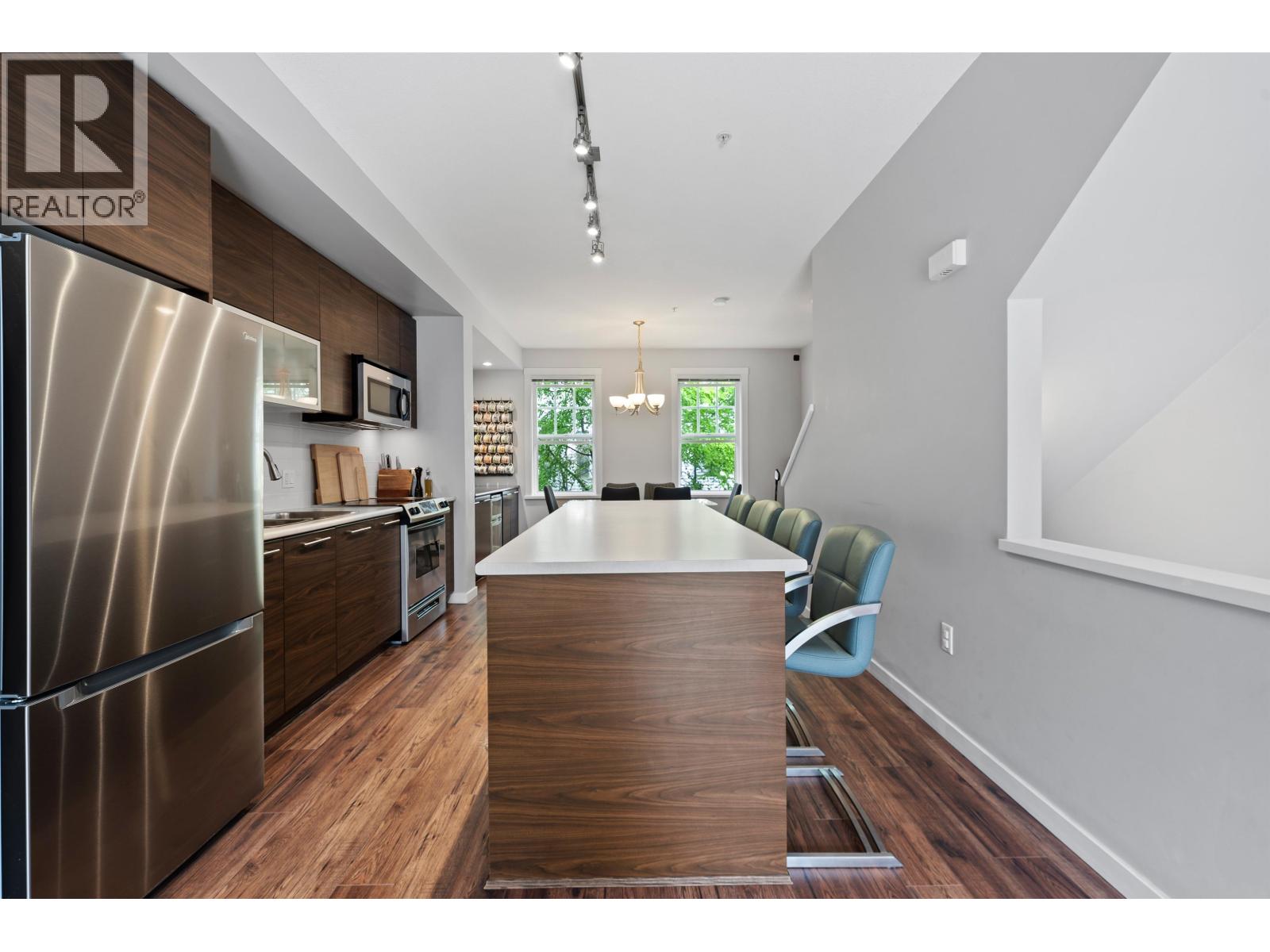 6 2495 Davies Avenue, Port Coquitlam, British Columbia  V3C 0B2 - Photo 8 - R3114486