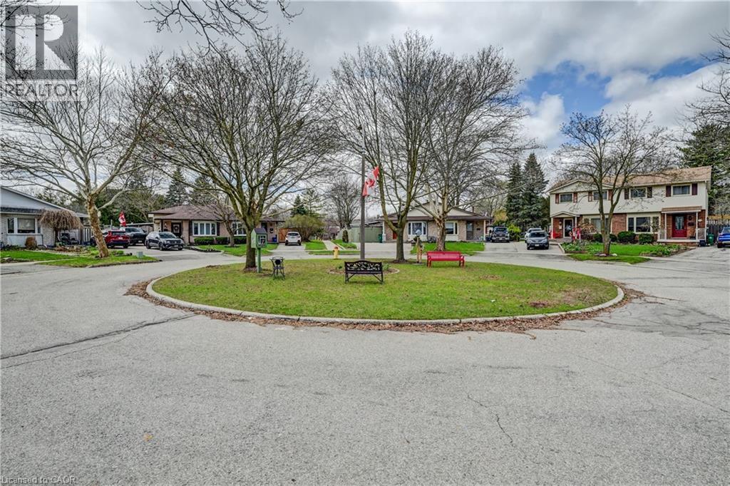 33 Carlyle Place, Kitchener, Ontario  N2P 1B6 - Photo 31 - 40819999