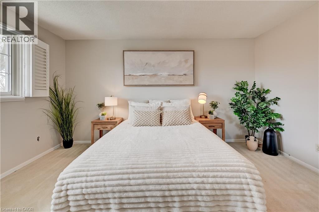 33 Carlyle Place, Kitchener, Ontario  N2P 1B6 - Photo 9 - 40819999