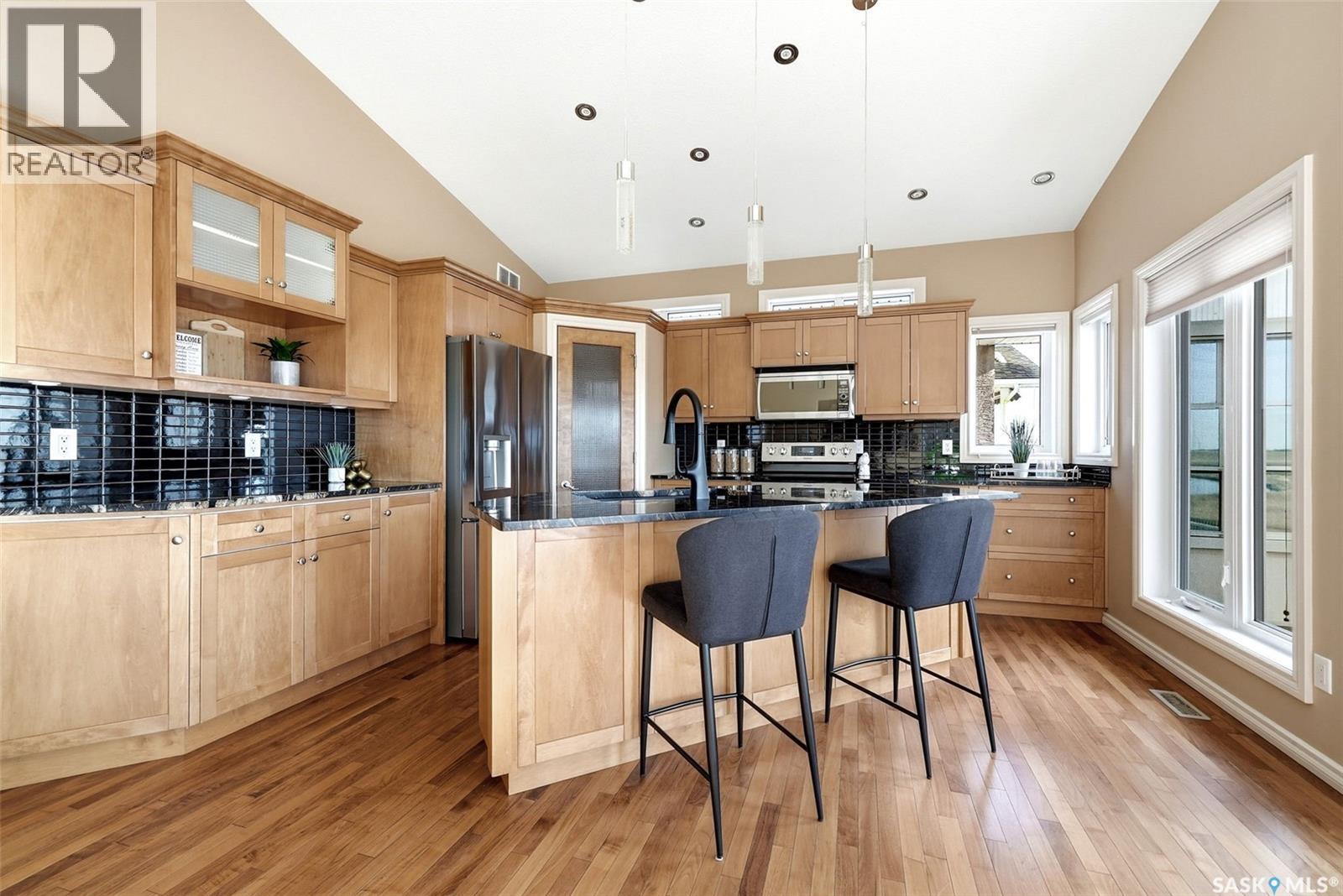 10198 Wascana Estates, Regina, Saskatchewan  S4V 3E5 - Photo 14 - SK033382