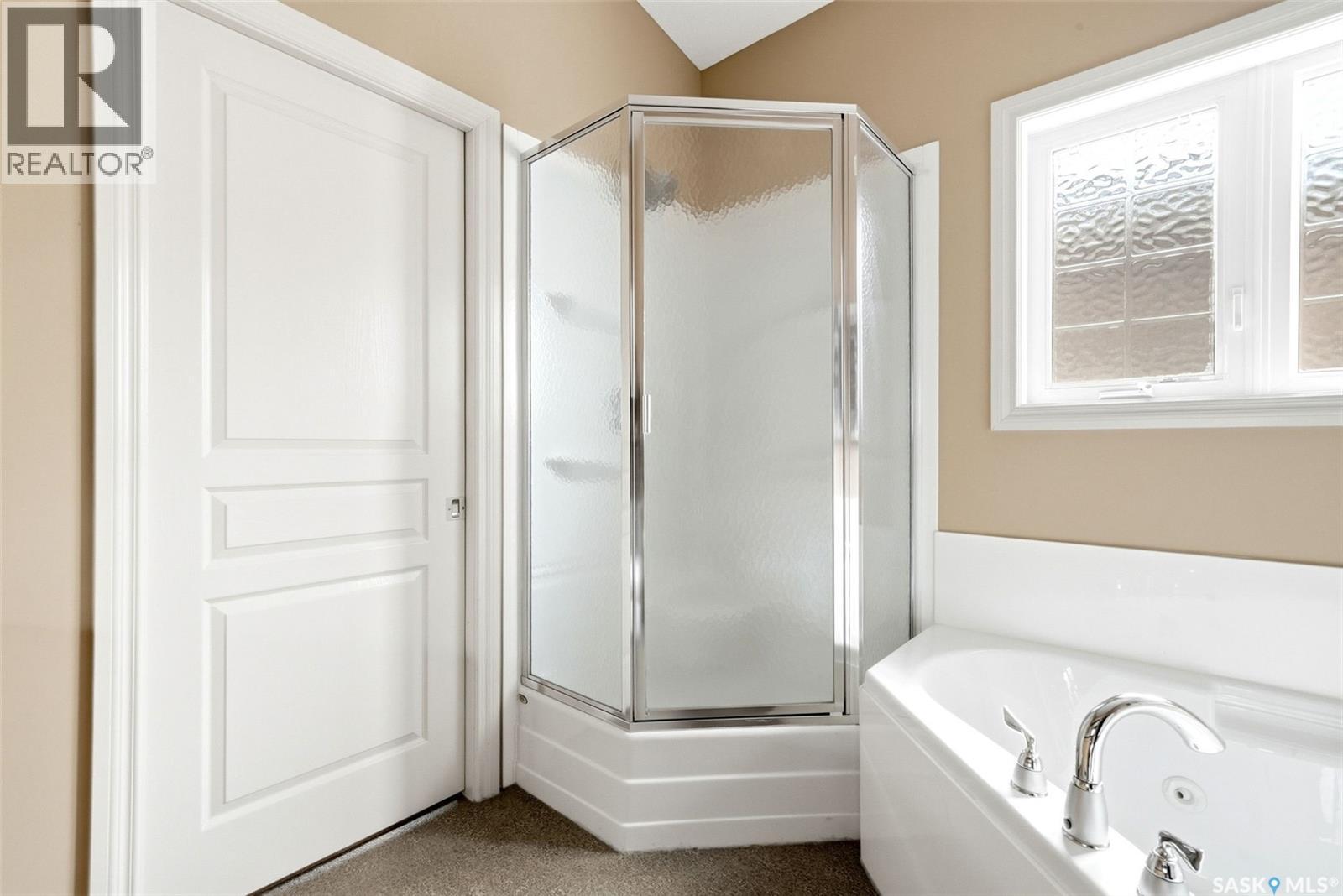 10198 Wascana Estates, Regina, Saskatchewan  S4V 3E5 - Photo 28 - SK033382