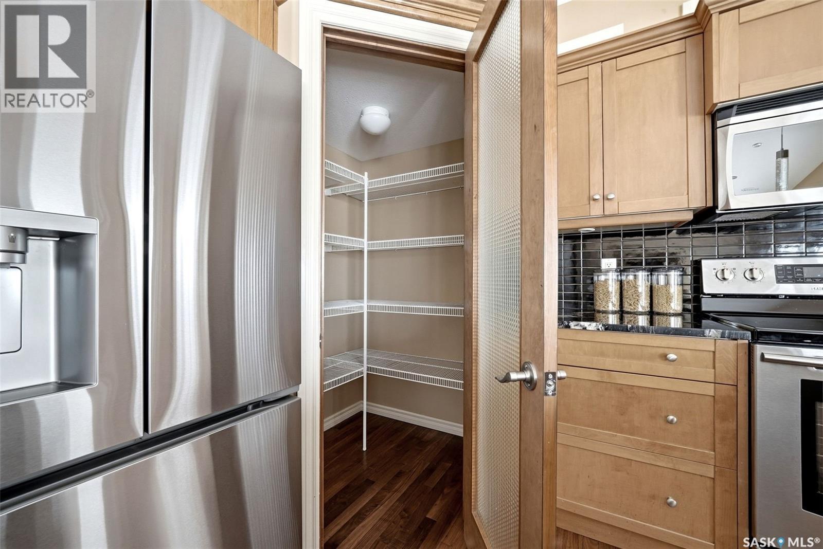 10198 Wascana Estates, Regina, Saskatchewan  S4V 3E5 - Photo 19 - SK033382