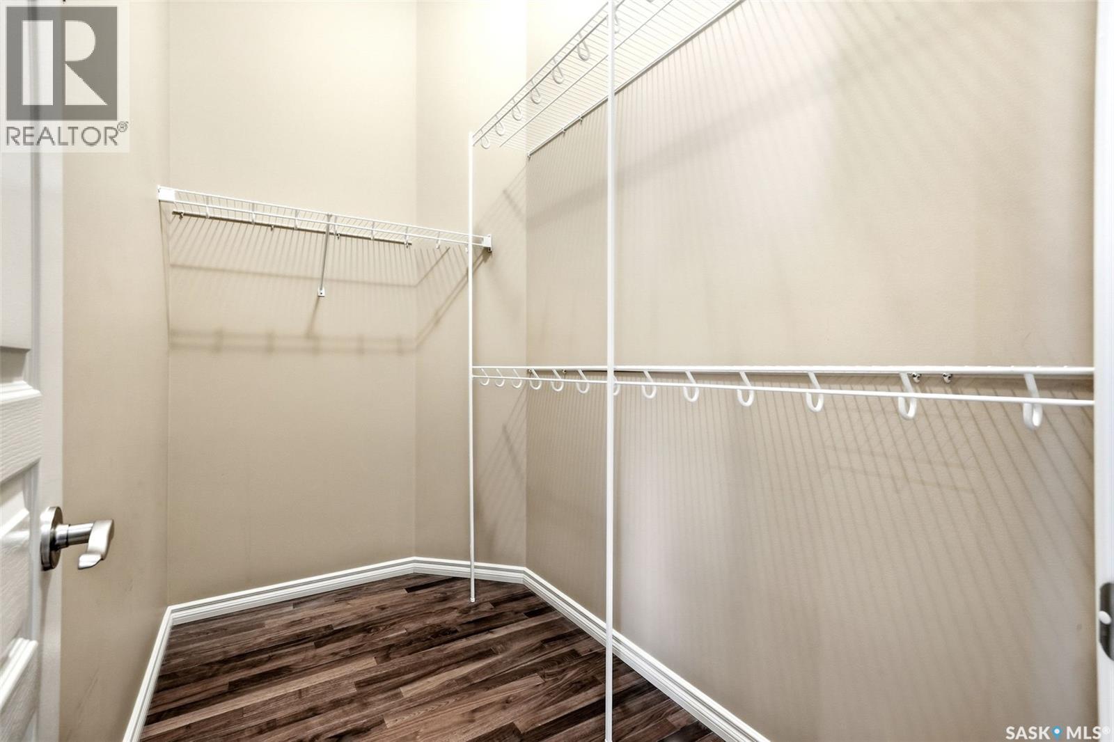 10198 Wascana Estates, Regina, Saskatchewan  S4V 3E5 - Photo 29 - SK033382