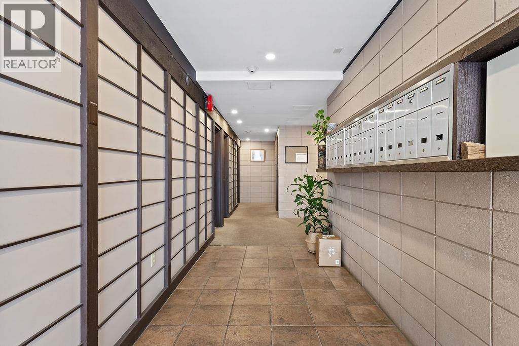 201 341 Mahon Avenue, North Vancouver, British Columbia  V7M 3E1 - Photo 31 - R3108065