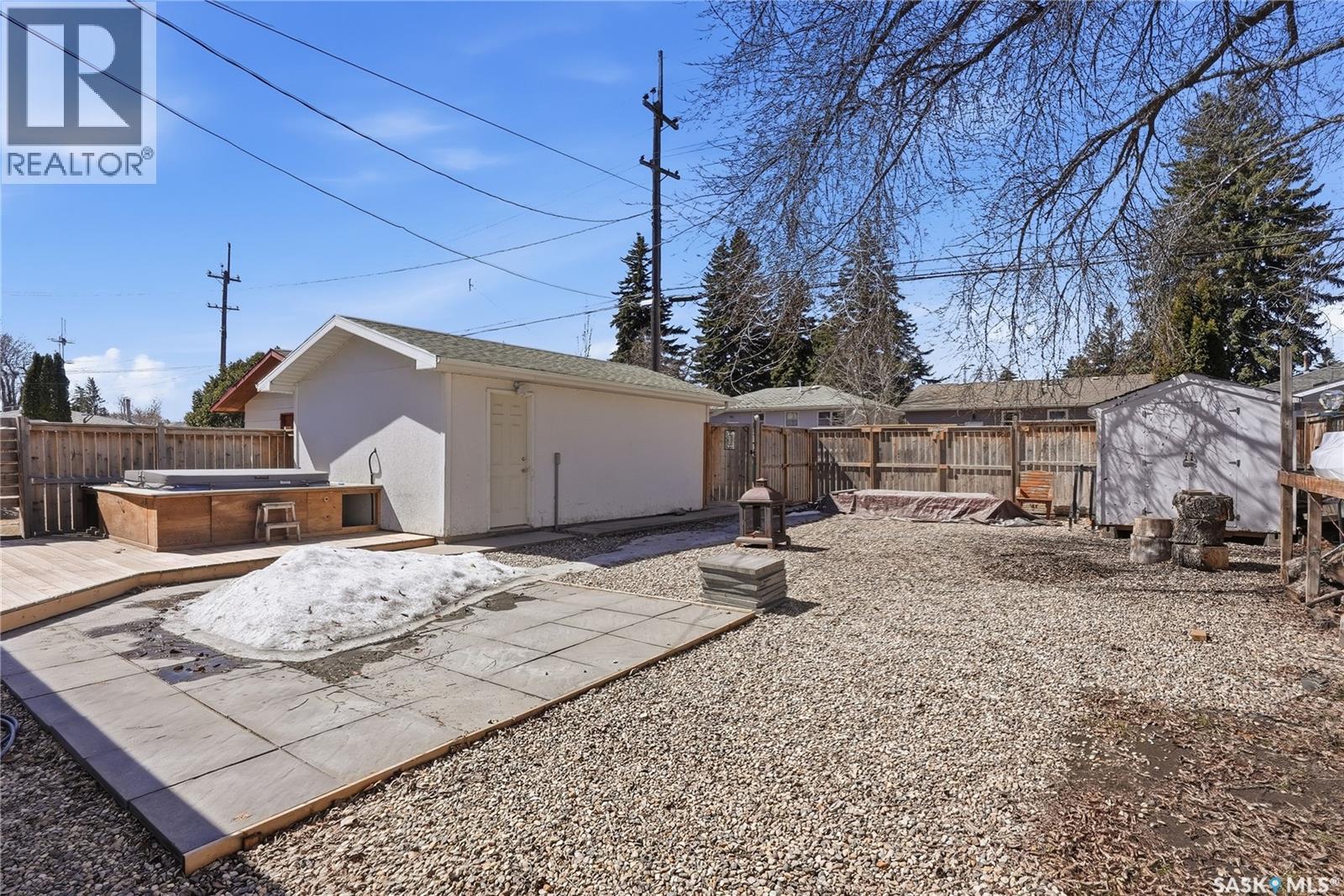 2230 William Avenue, Saskatoon, Saskatchewan  S7J 1A6 - Photo 46 - SK033394