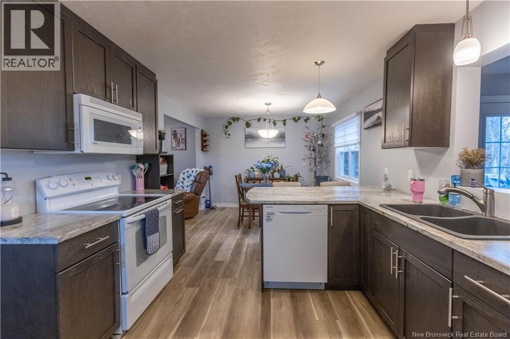 15 Stephens Drive, Sackville, New Brunswick  E4L 1J5 - Photo 8 - NB135423