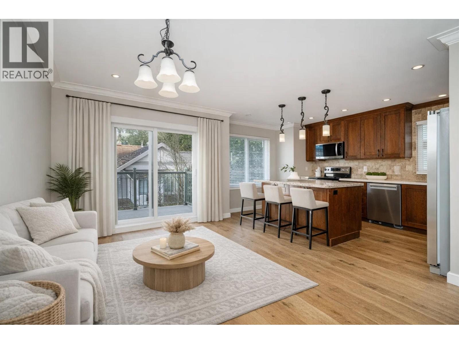 5 2351 Parkway Boulevard, Coquitlam, British Columbia  V3E 3P2 - Photo 2 - R3114524