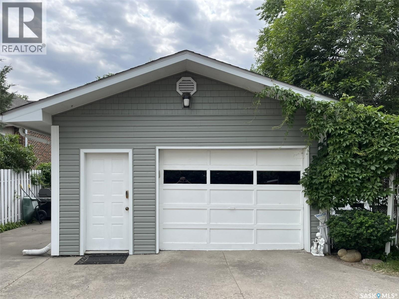 1433 2nd Street, Estevan, Saskatchewan  S4A 0M5 - Photo 44 - SK033436