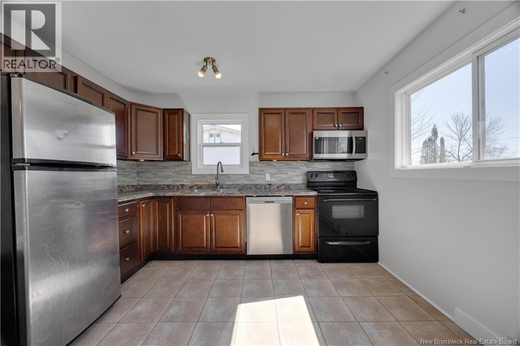 60 Eden Street, Saint John, New Brunswick  E2P 1C3 - Photo 11 - NB135859