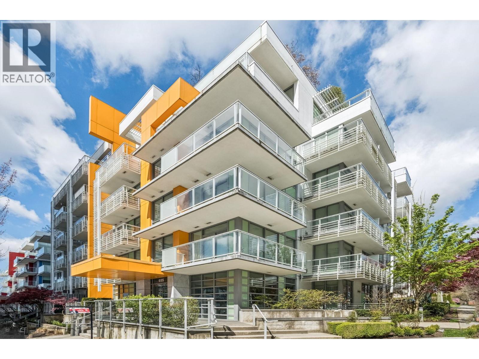 504 655 W 41st Avenue, Vancouver, British Columbia  V5Z 2N1 - Photo 1 - R3114509