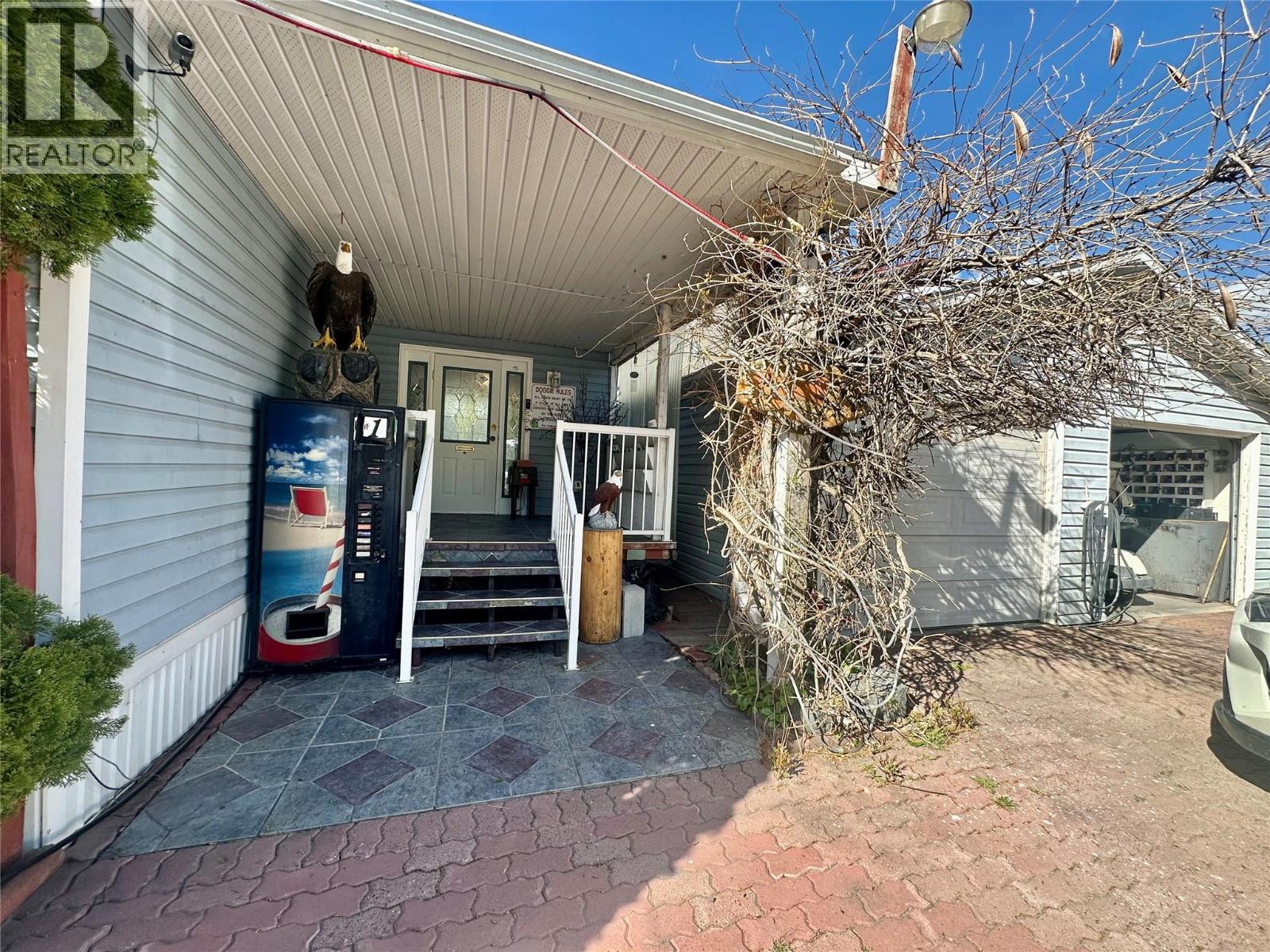 3169 10th Avenue, Keremeos, British Columbia  V0X 1N1 - Photo 32 - 10383700