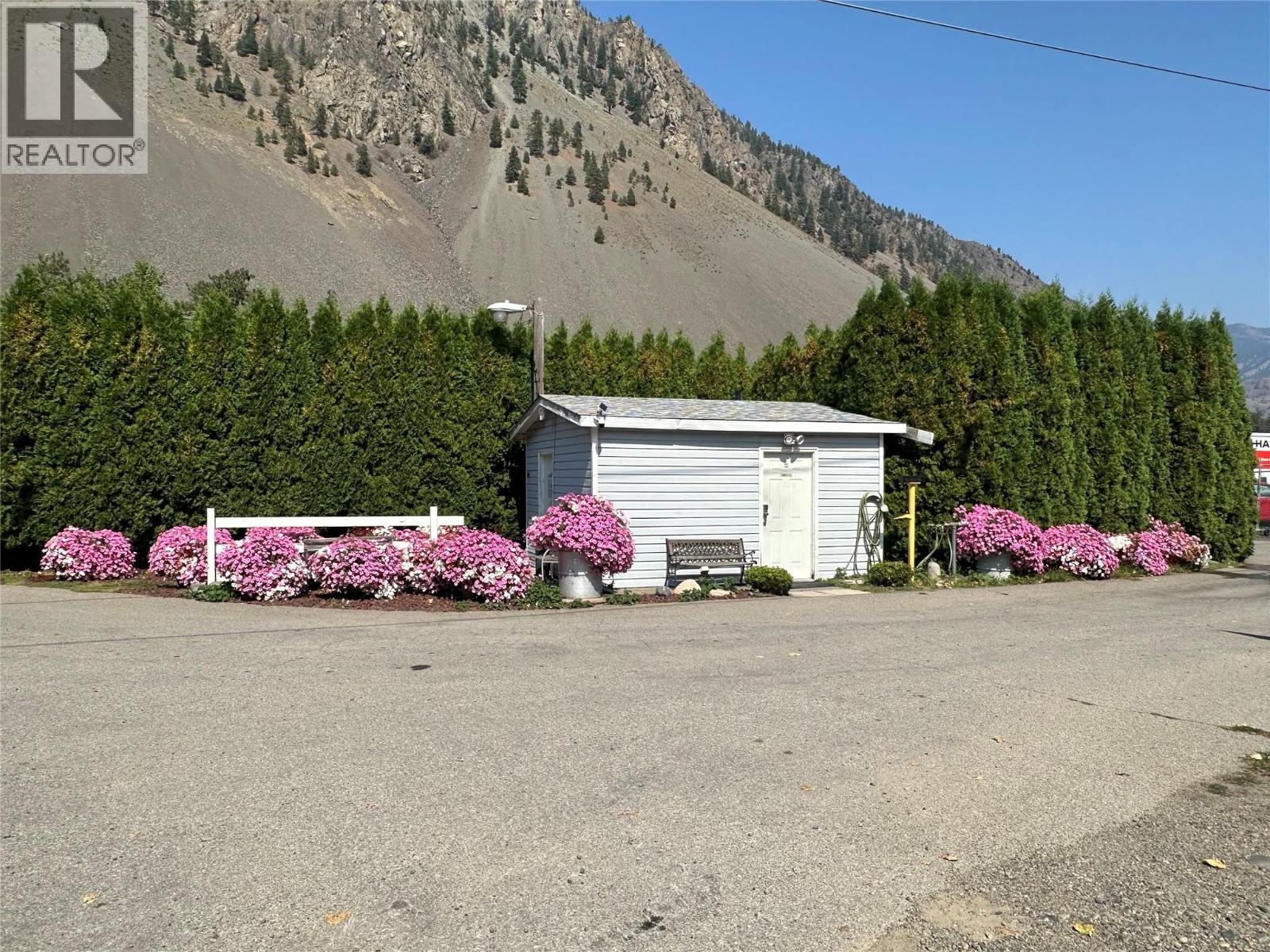 3169 10th Avenue, Keremeos, British Columbia  V0X 1N1 - Photo 6 - 10383700