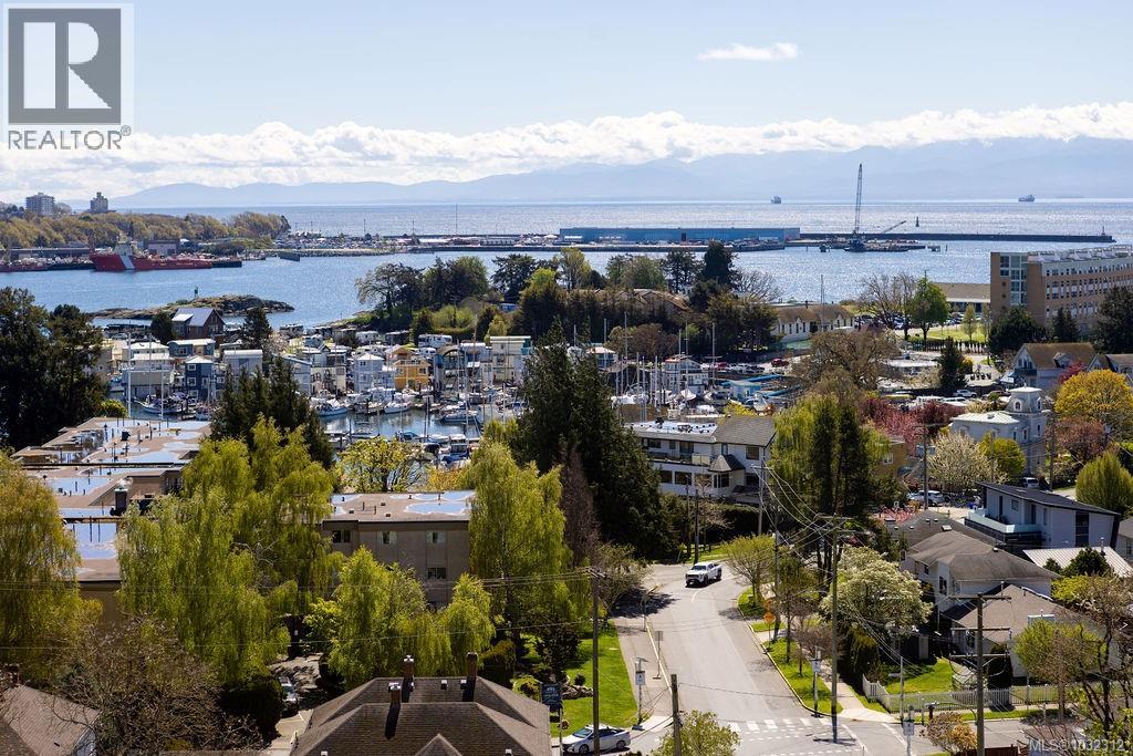 602 899 Esquimalt Rd, Esquimalt, British Columbia