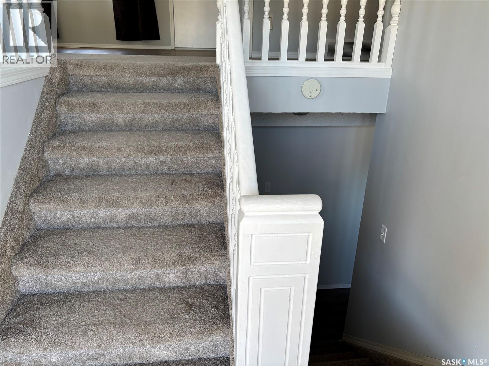 201 Lister Kaye Crescent, Swift Current, Saskatchewan  S9H 4J6 - Photo 8 - SK033456