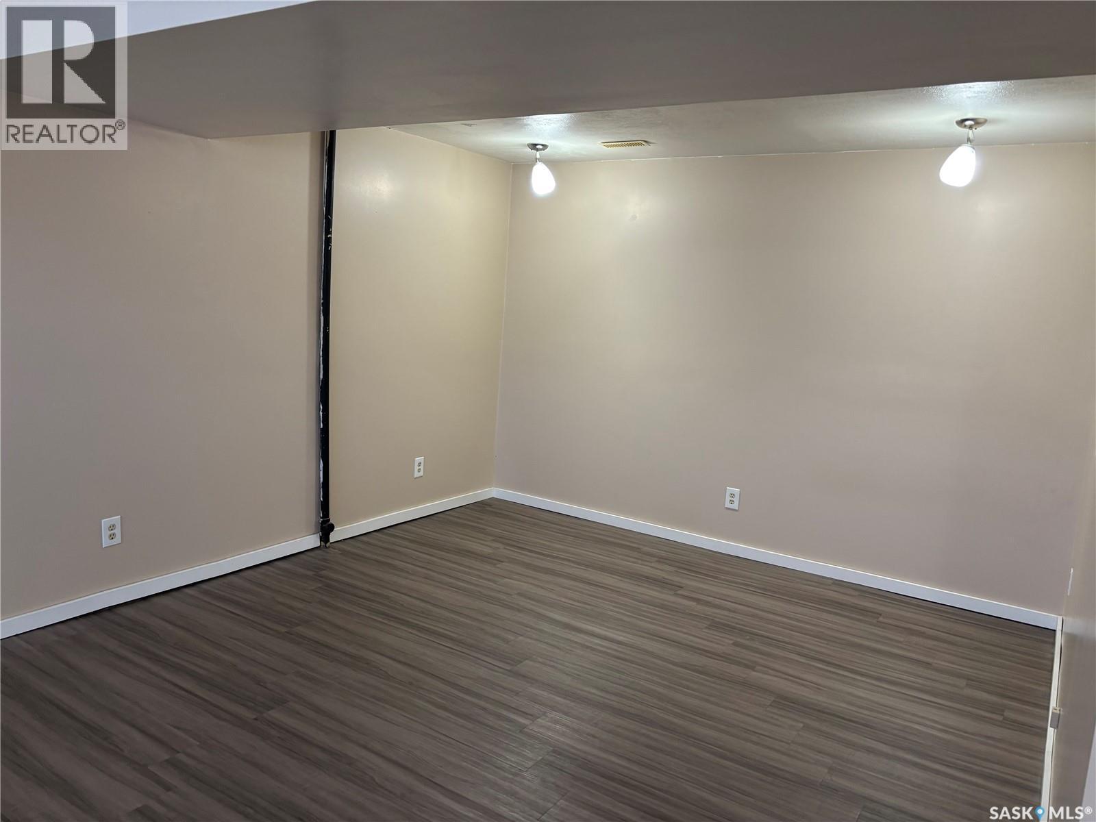 201 Lister Kaye Crescent, Swift Current, Saskatchewan  S9H 4J6 - Photo 13 - SK033456