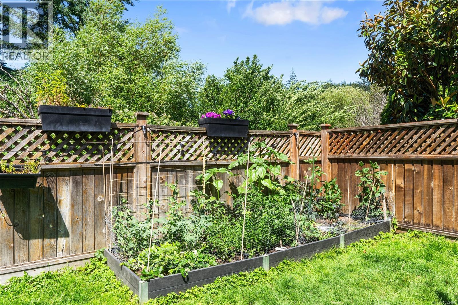 1020 Braeburn Ave, Langford, British Columbia  V9C 0H8 - Photo 31 - 1032406