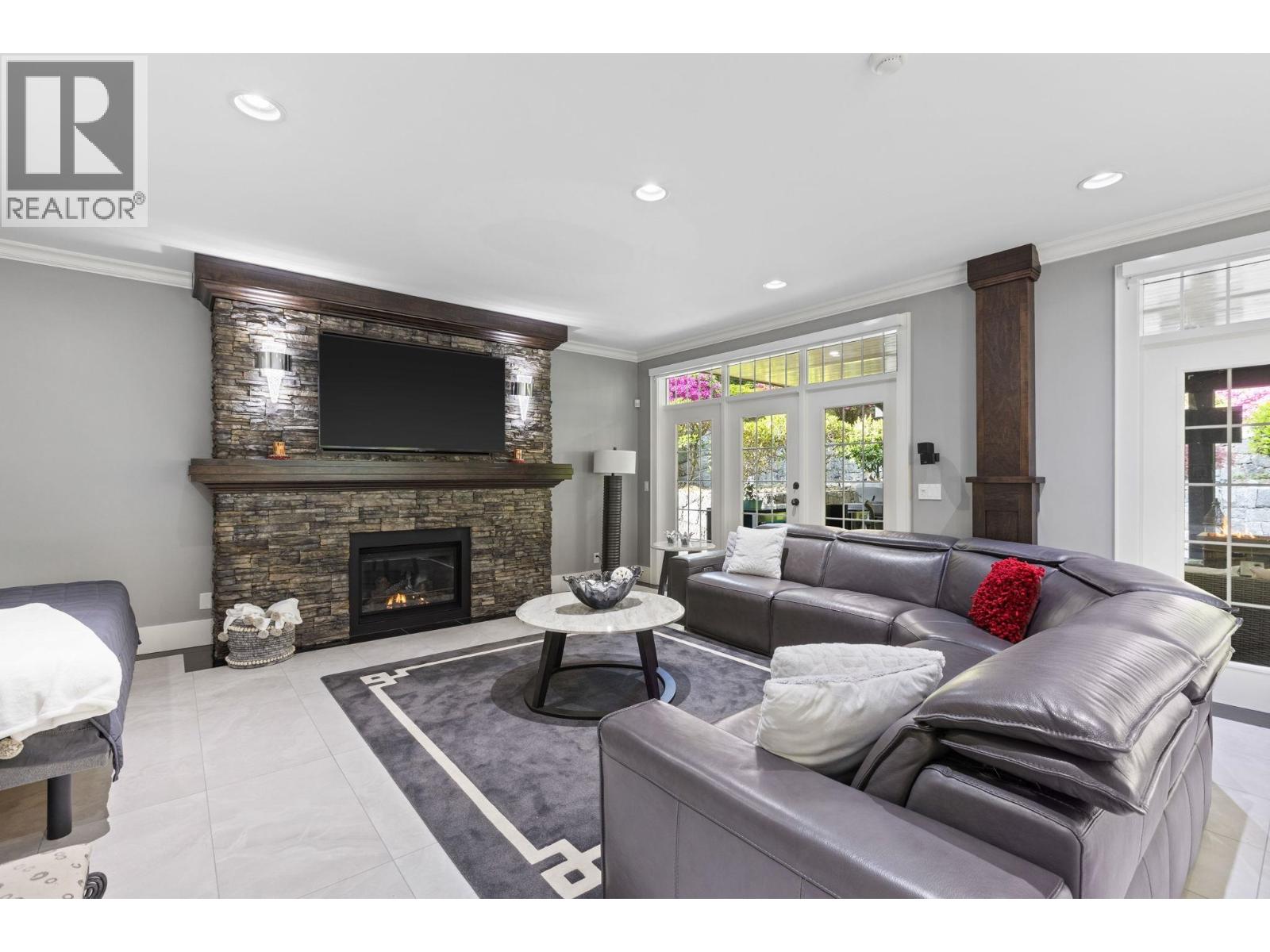 3027 Plateau Boulevard, Coquitlam, British Columbia  V3E 2W7 - Photo 17 - R3114540