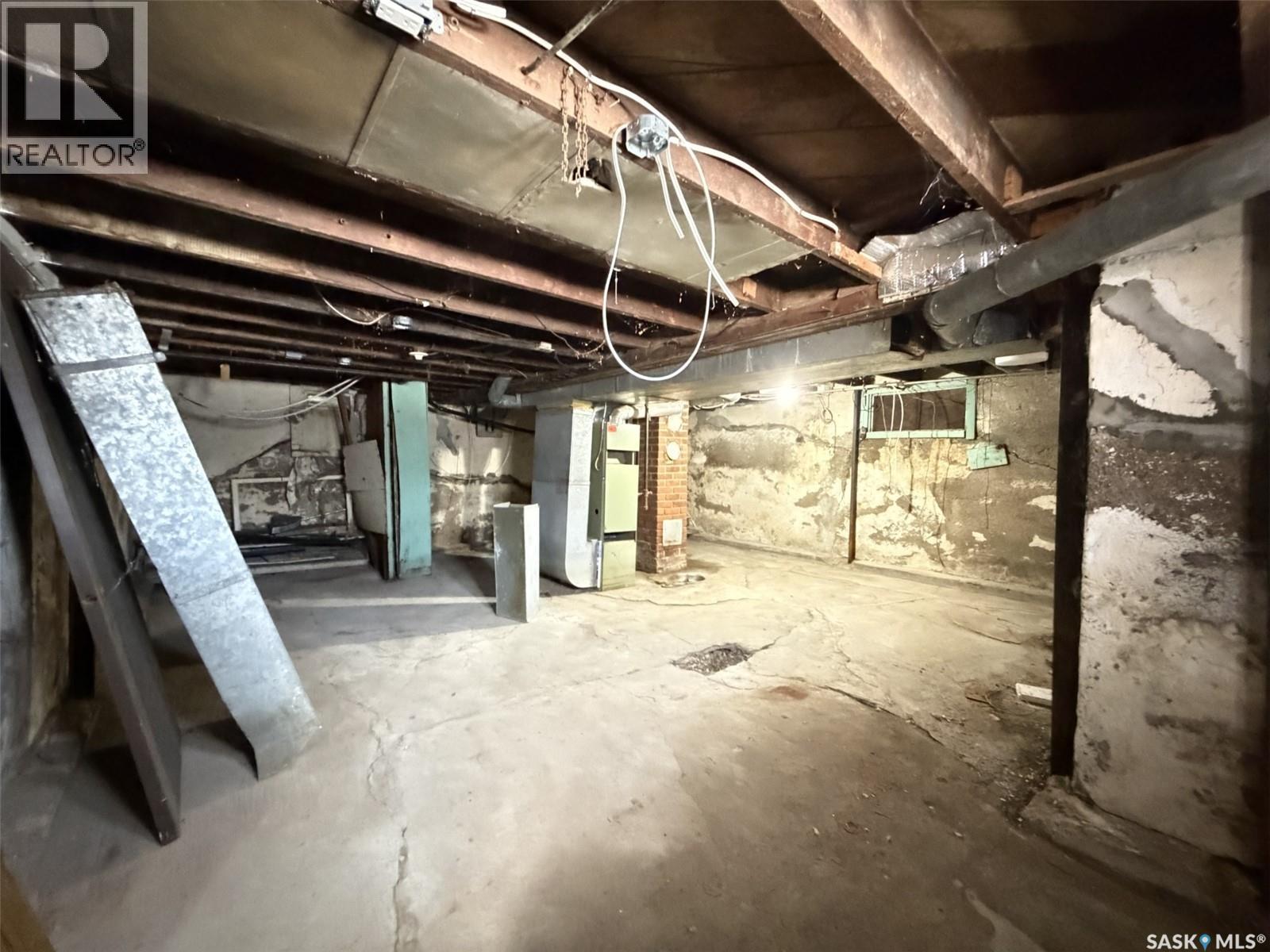 1037 Broder Street, Regina, Saskatchewan  S4N 3P8 - Photo 14 - SK033480