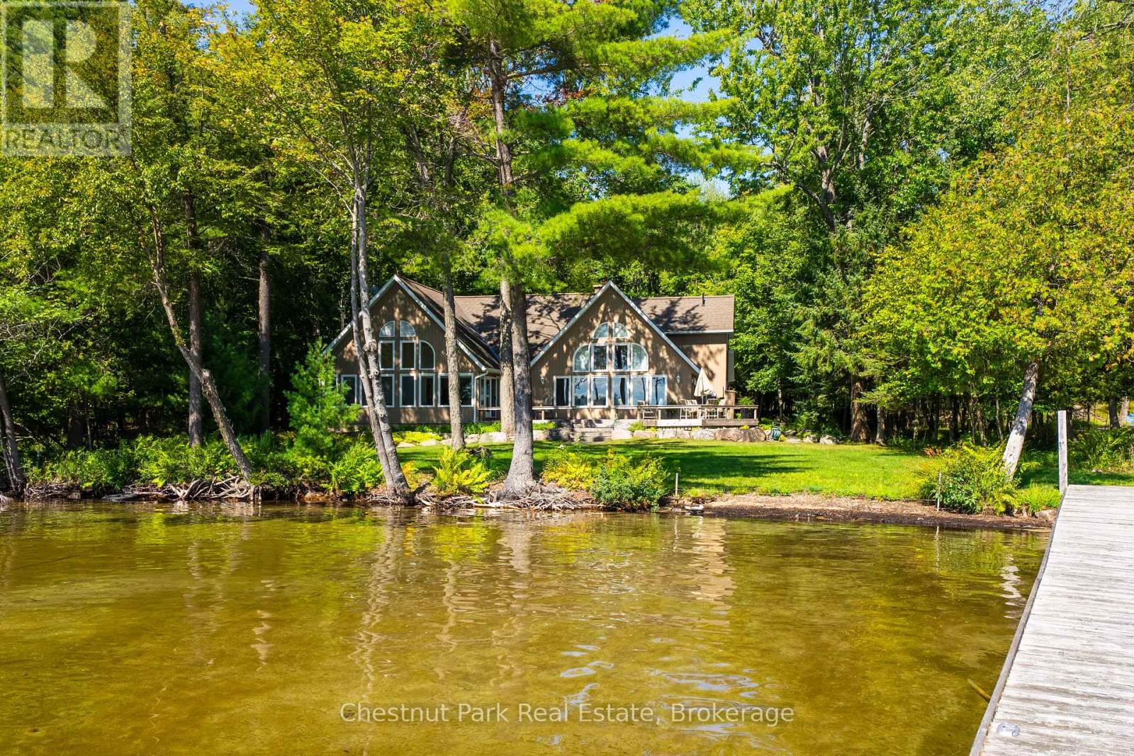 1166-2 MORINUS ROAD, Muskoka Lakes, Ontario