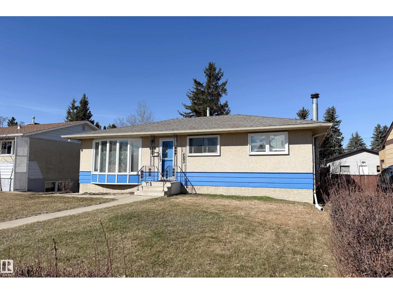 8932 154 St Nw, Edmonton, Alberta  T5R 1S8 - Photo 3 - E4483514