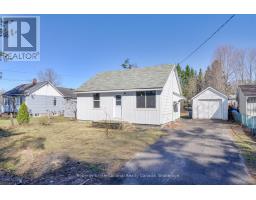 530 PINEDALE ROAD, gravenhurst (muskoka (s)), Ontario