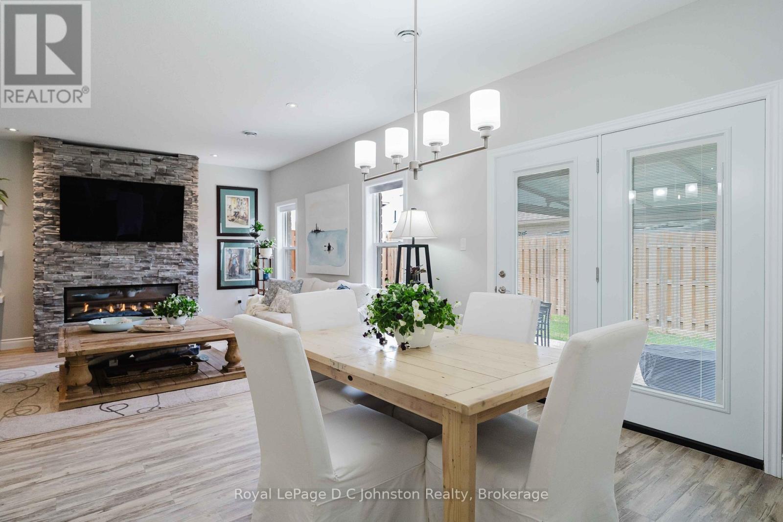 221 Grenville Street S, Saugeen Shores, Ontario  N0H 2L0 - Photo 11 - X13031118