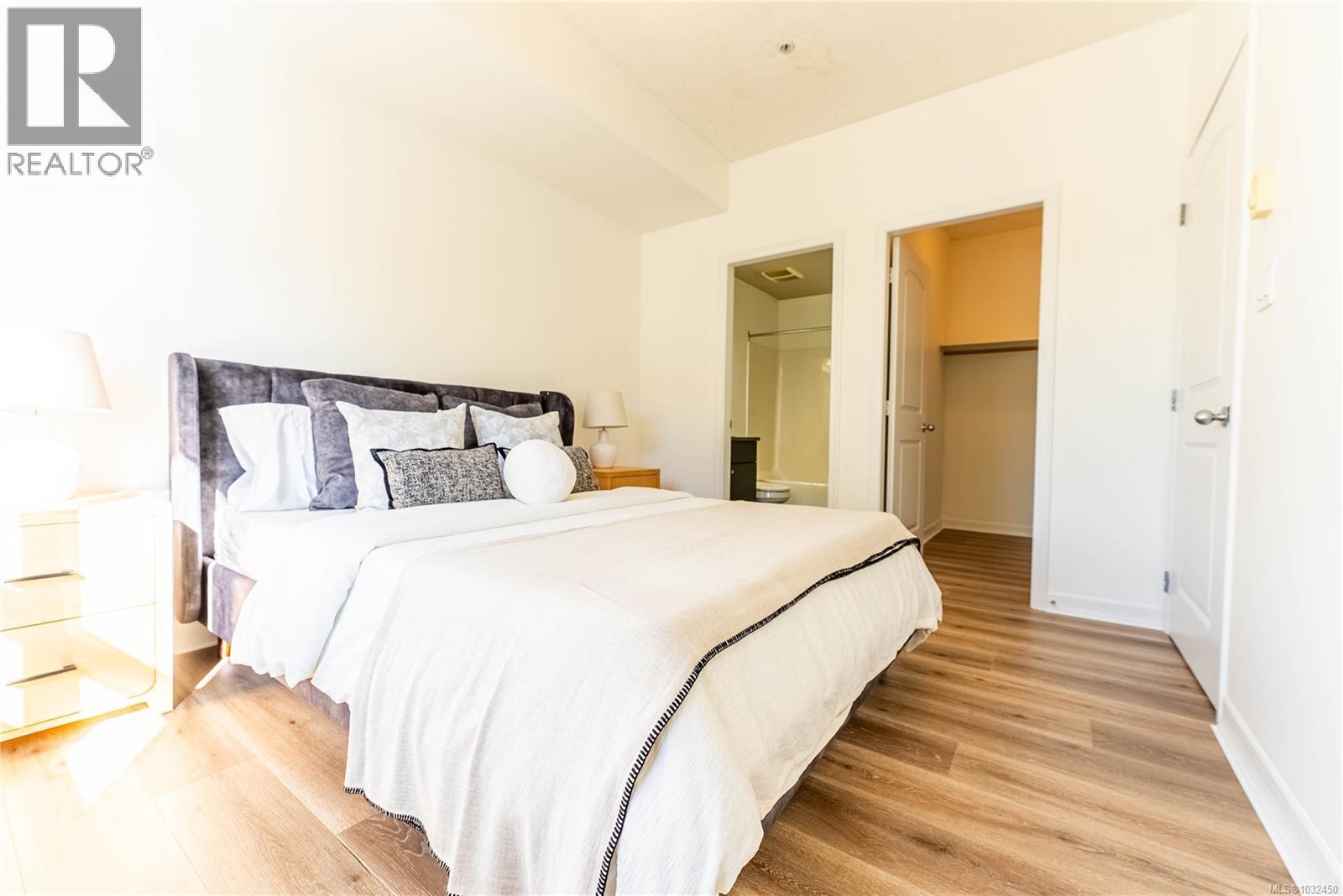 209 3915 Carey Rd, Saanich, British Columbia  V8Z 4E3 - Photo 13 - 1032450