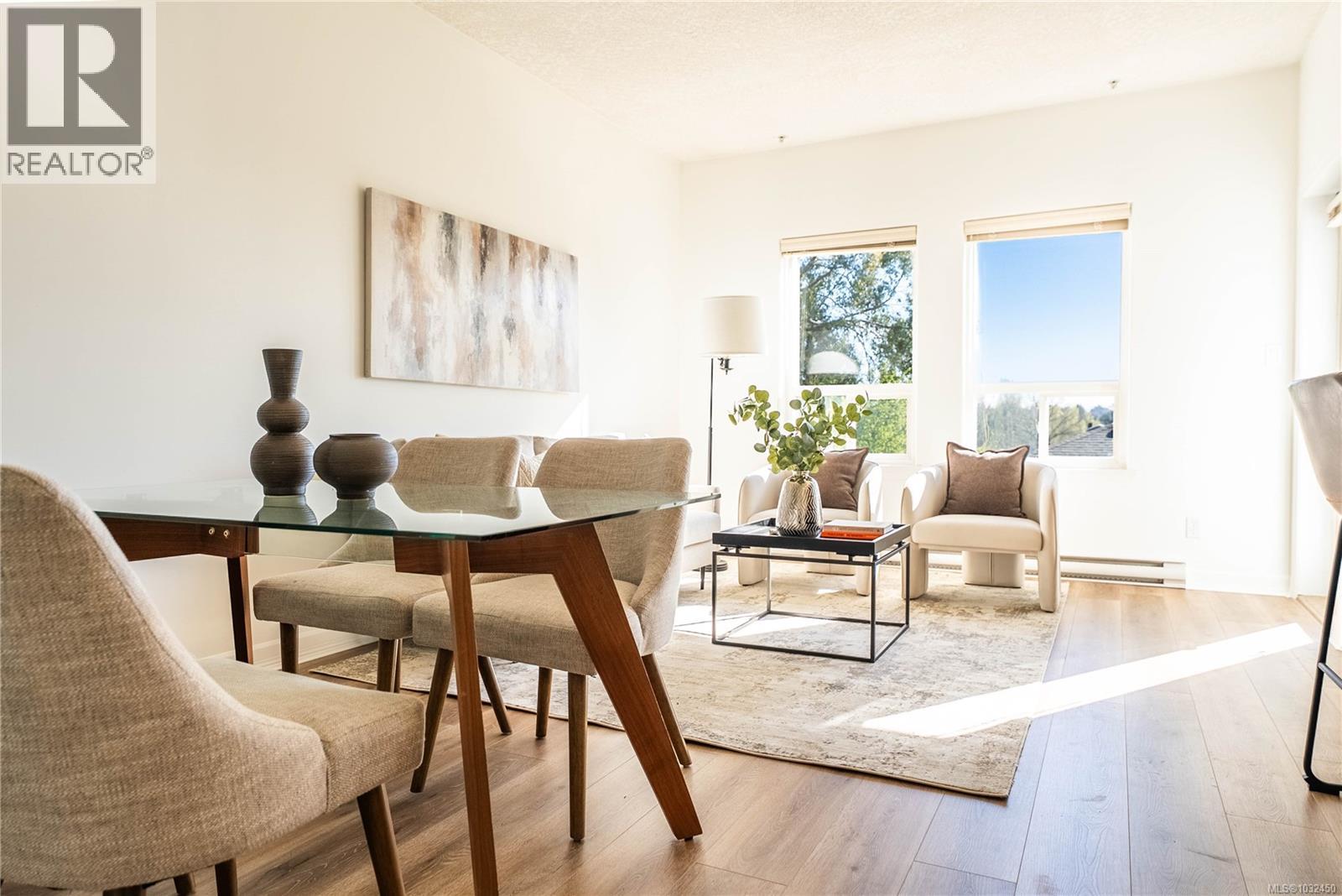 209 3915 Carey Rd, Saanich, British Columbia  V8Z 4E3 - Photo 5 - 1032450