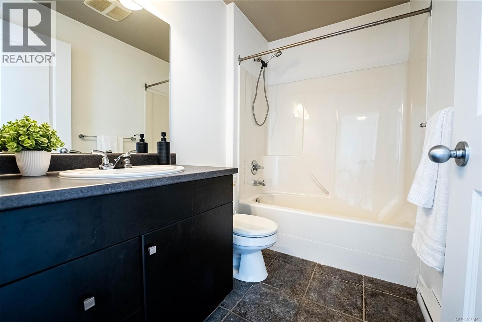 209 3915 Carey Rd, Saanich, British Columbia  V8Z 4E3 - Photo 22 - 1032450