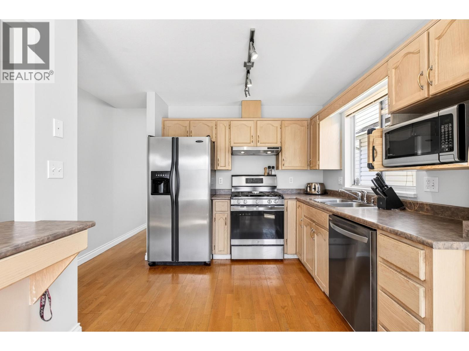 20673 W River Road, Maple Ridge, British Columbia  V2X 0P3 - Photo 7 - R3114539