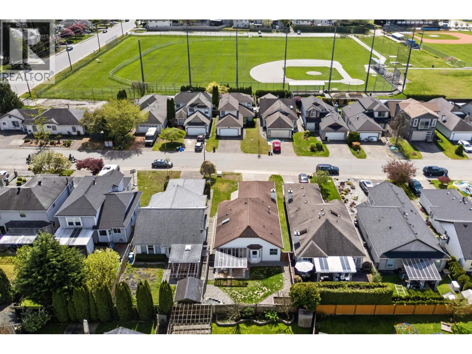 20673 W River Road, Maple Ridge, British Columbia  V2X 0P3 - Photo 30 - R3114539