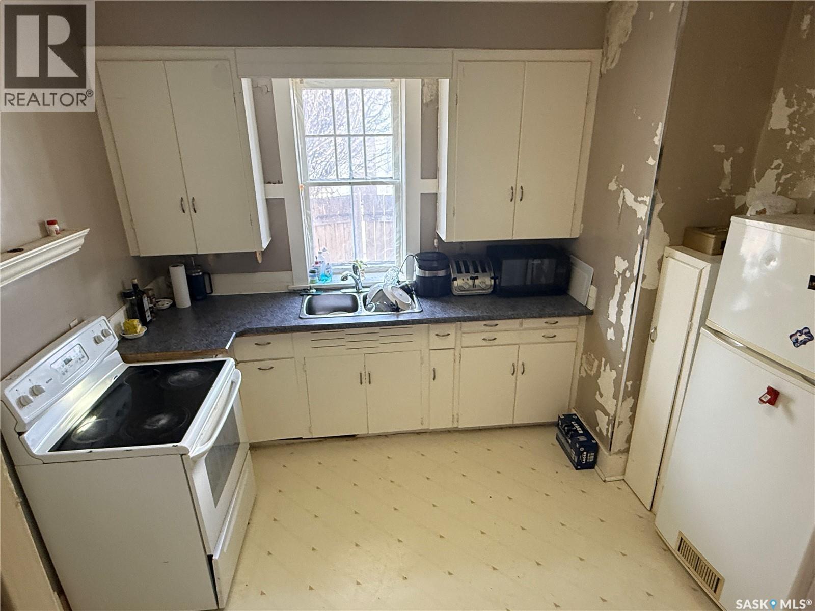 249 8th Avenue W, Melville, Saskatchewan  S0A 2P0 - Photo 11 - SK033490