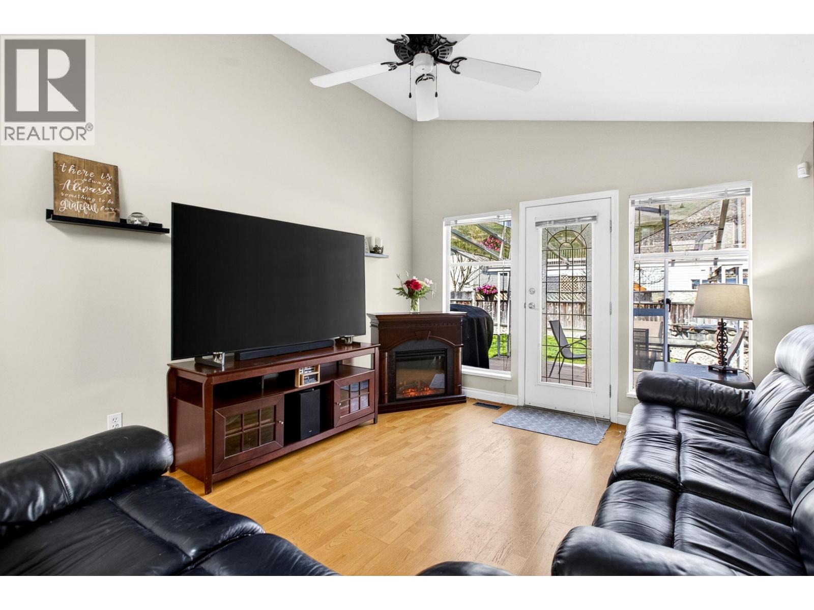 20673 W River Road, Maple Ridge, British Columbia  V2X 0P3 - Photo 11 - R3114539