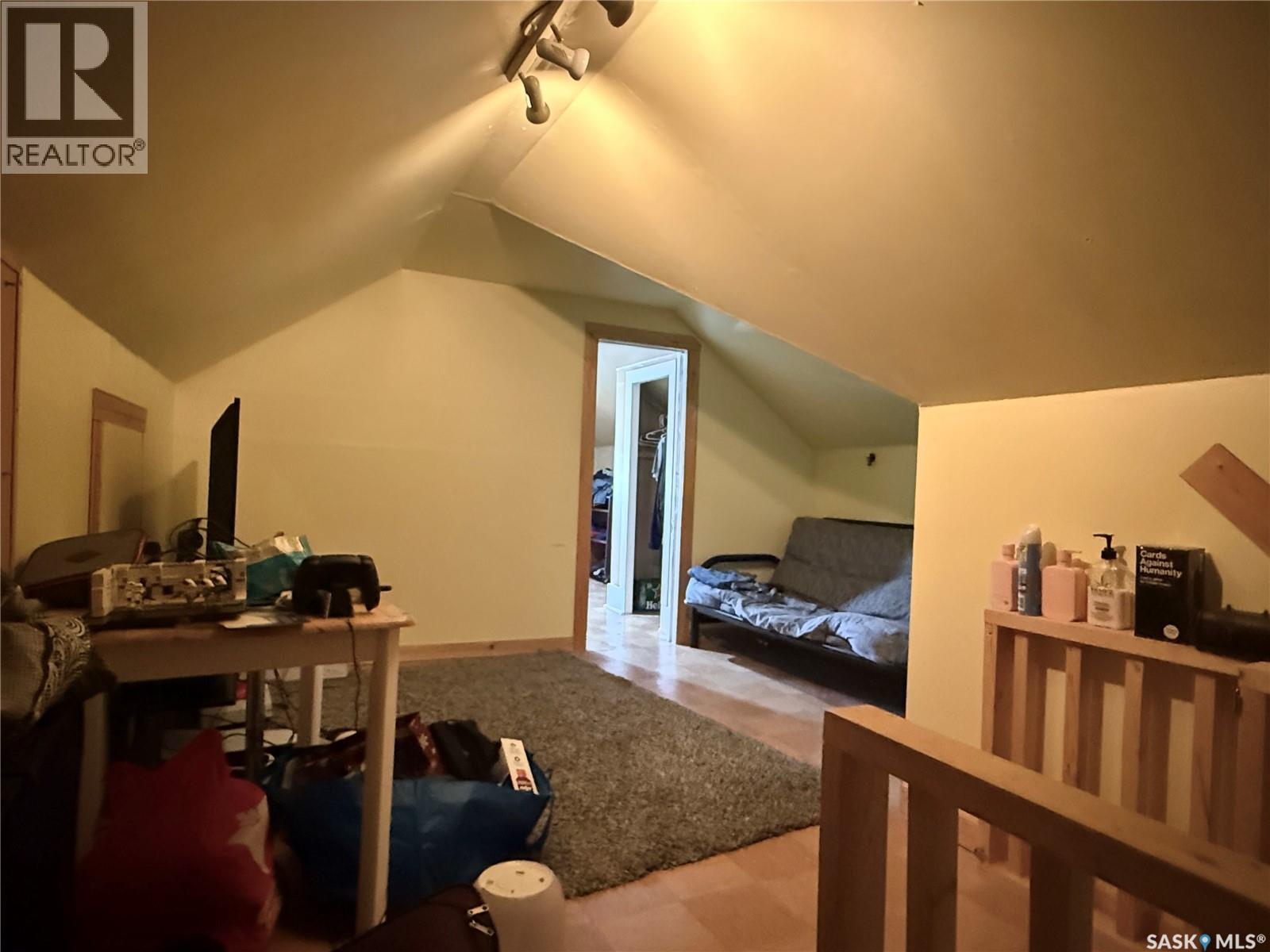 249 8th Avenue W, Melville, Saskatchewan  S0A 2P0 - Photo 24 - SK033490