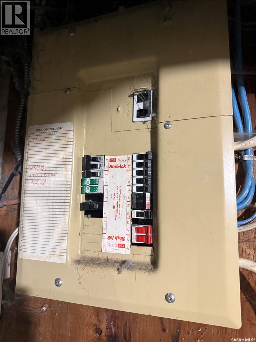 249 8th Avenue W, Melville, Saskatchewan  S0A 2P0 - Photo 32 - SK033490