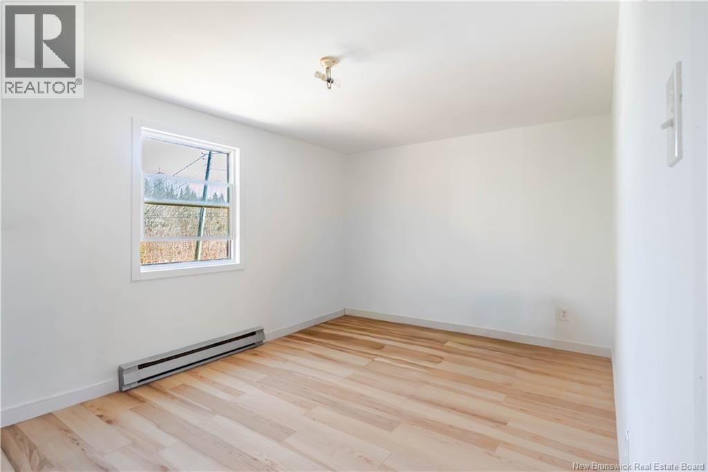 21 Cass Drive, Waasis, New Brunswick  E3B 9G9 - Photo 4 - NB137306