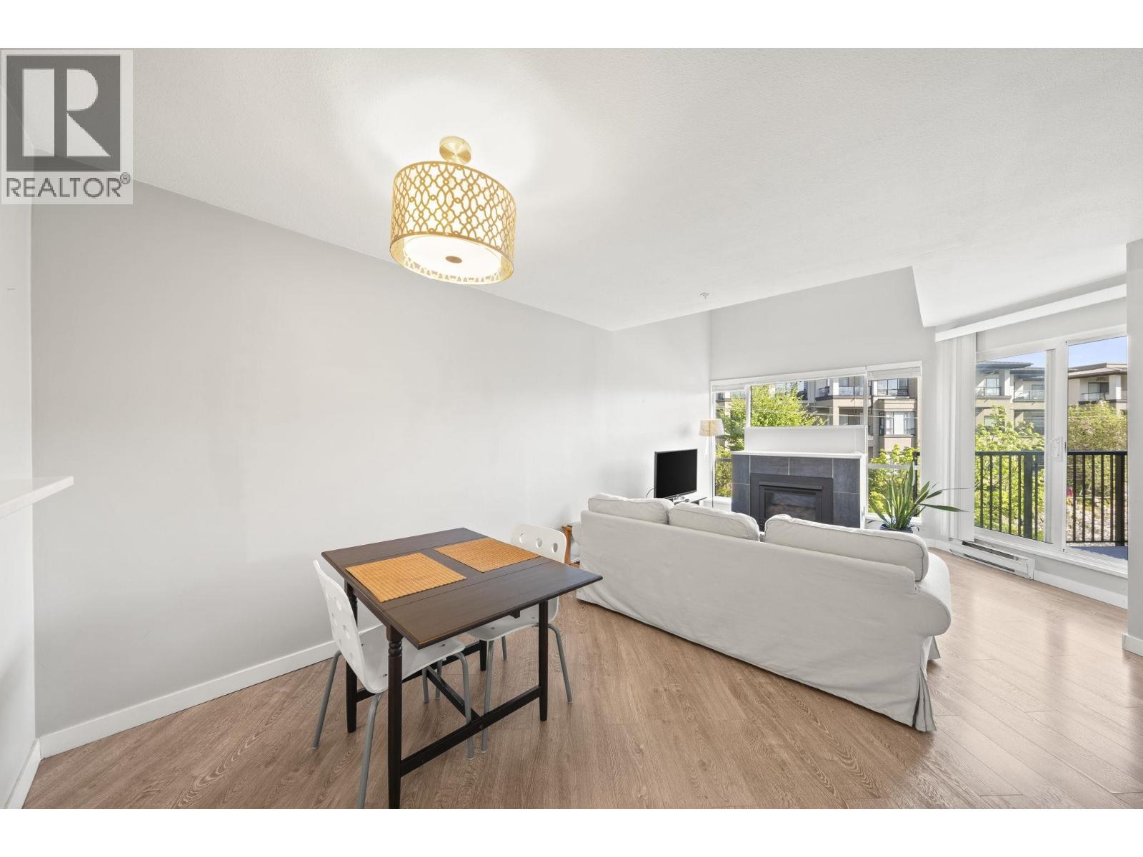 303 2429 Hawthorne Avenue, Port Coquitlam, British Columbia  V3C 6G6 - Photo 7 - R3114386