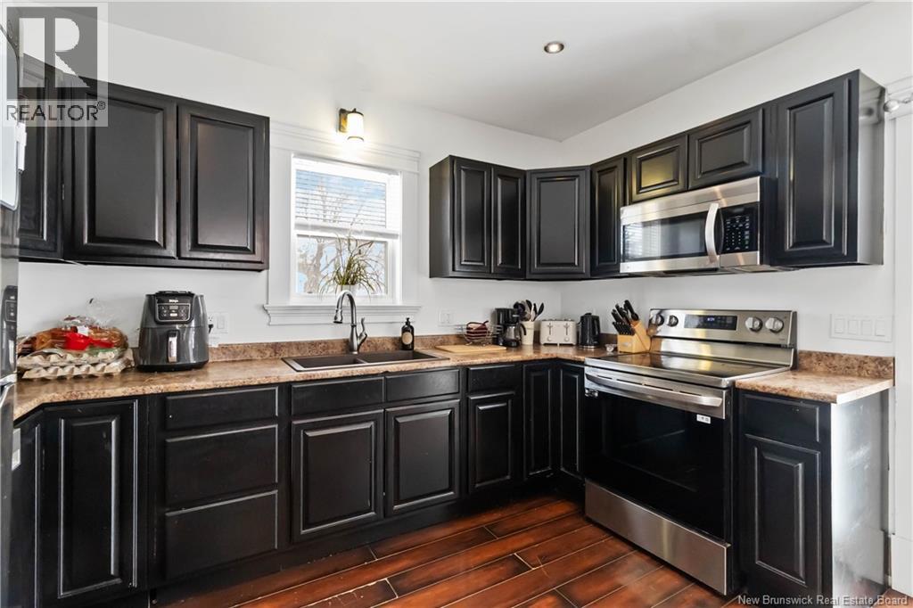 114 Pleasant Street, Moncton, New Brunswick  E1A 2V2 - Photo 13 - NB137364