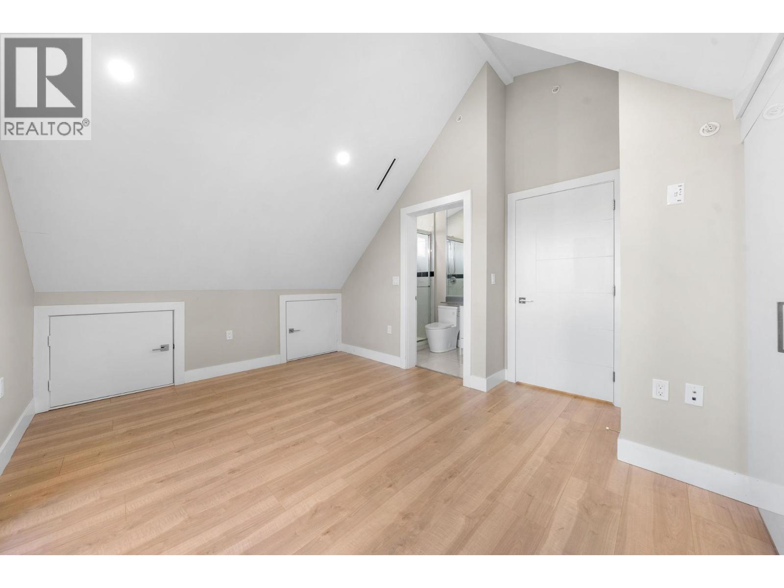 6692 Nanaimo Street, Vancouver, British Columbia  V5P 4L2 - Photo 21 - R3113717