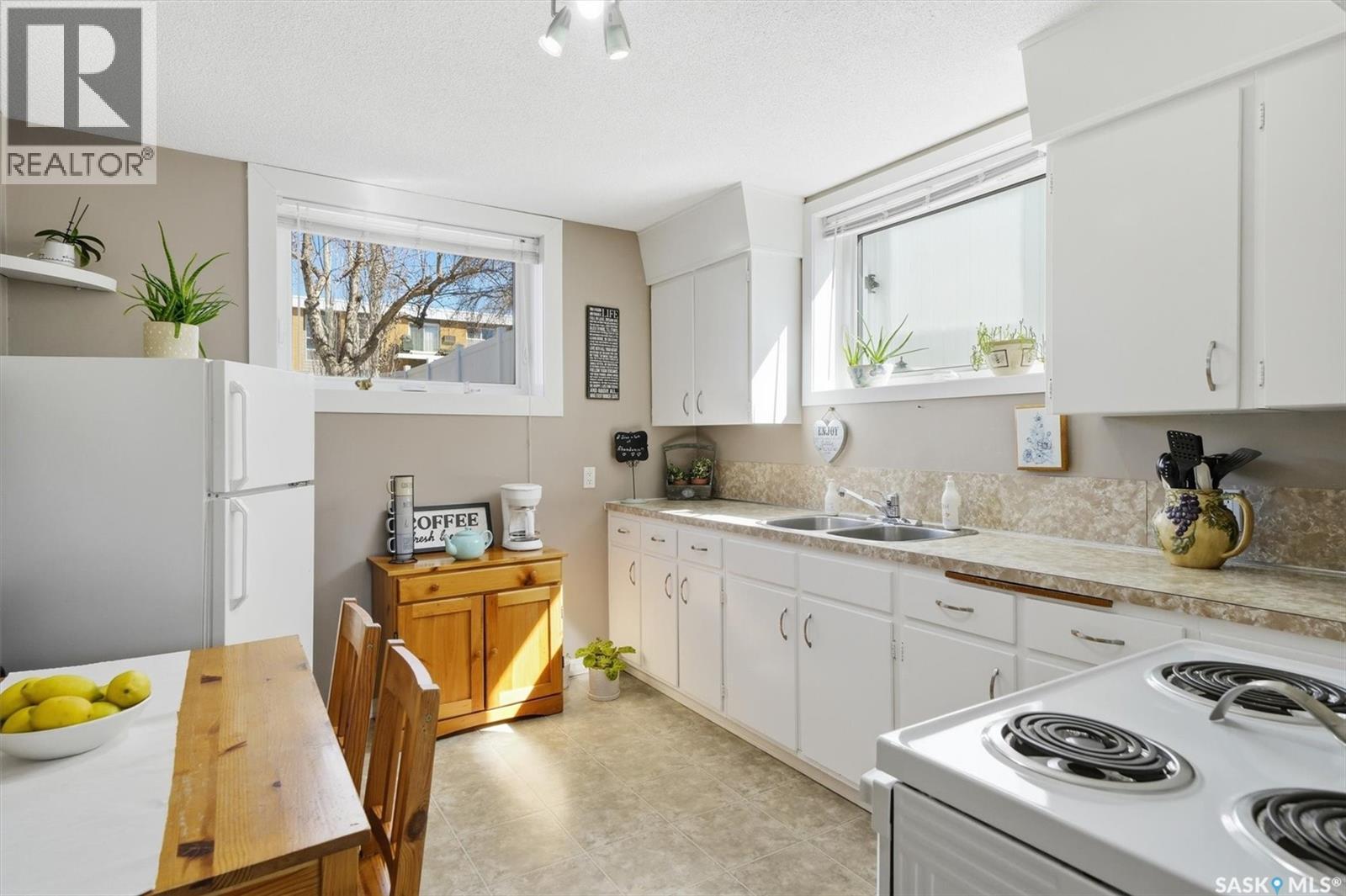 337 East Place, Saskatoon, Saskatchewan  S7J 2Y4 - Photo 24 - SK033518