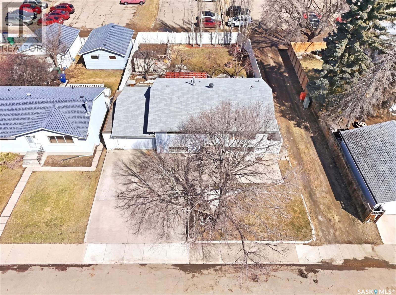 337 East Place, Saskatoon, Saskatchewan  S7J 2Y4 - Photo 45 - SK033518