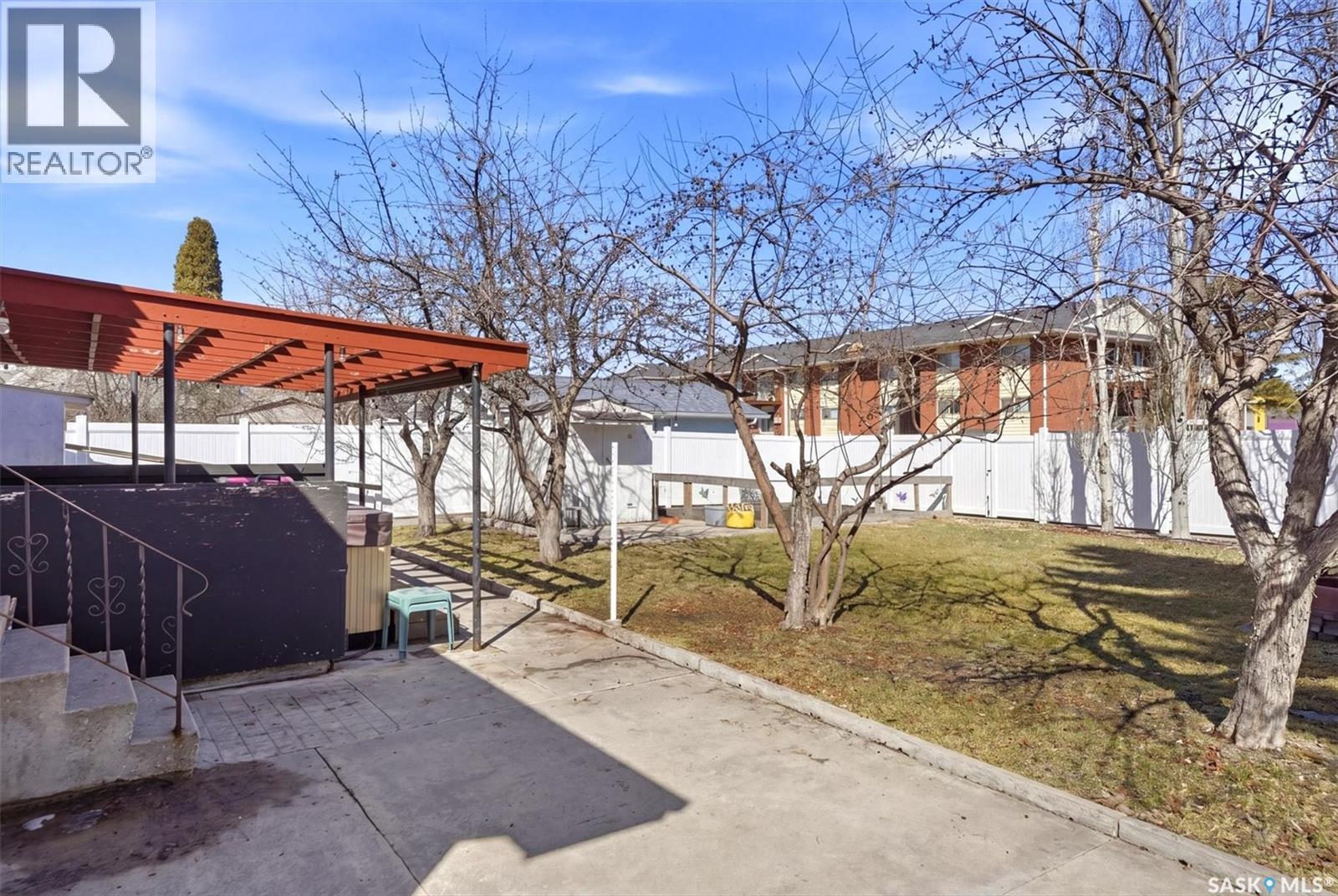 337 East Place, Saskatoon, Saskatchewan  S7J 2Y4 - Photo 39 - SK033518