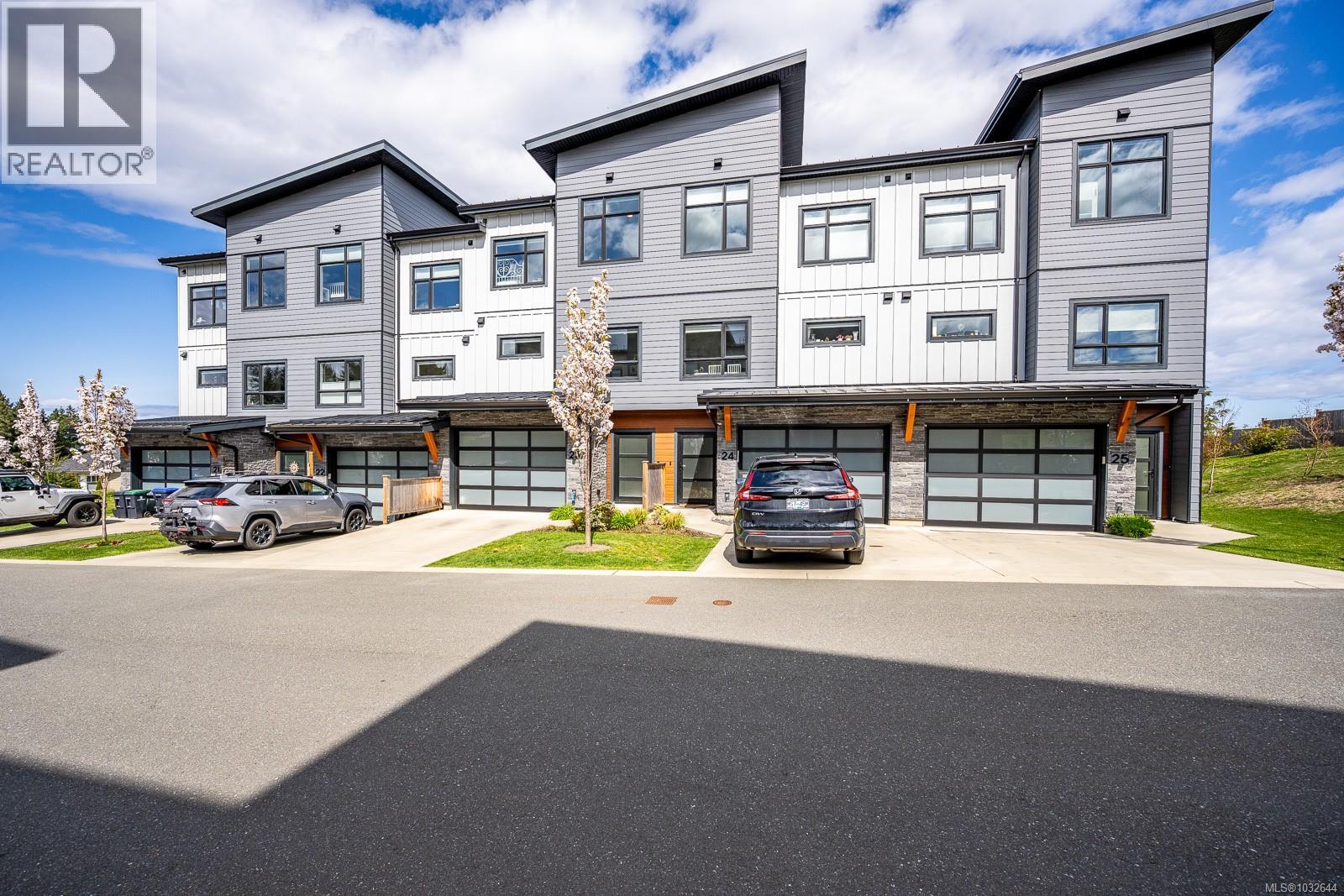 23 623 Crown Isle Blvd, Courtenay, British Columbia